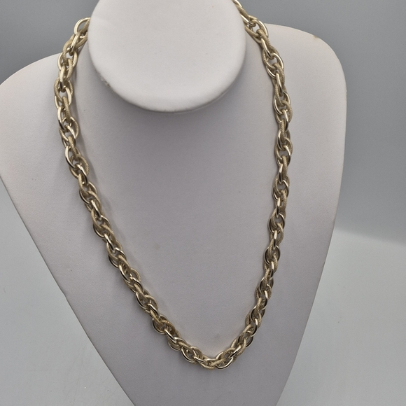 Gold Tone Chunky Chain Necklace - Picture 3 of 9